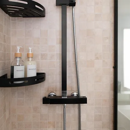 T2 Havre De Paix Centre Ville Toulouse - Parking Prive - Metro & Tram Palais De Justice 2Min Apartman