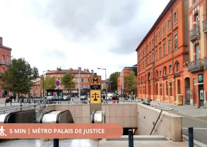 T2 Havre De Paix Centre - Parking Prive - Metro & Tram Palais De Justice 2min *